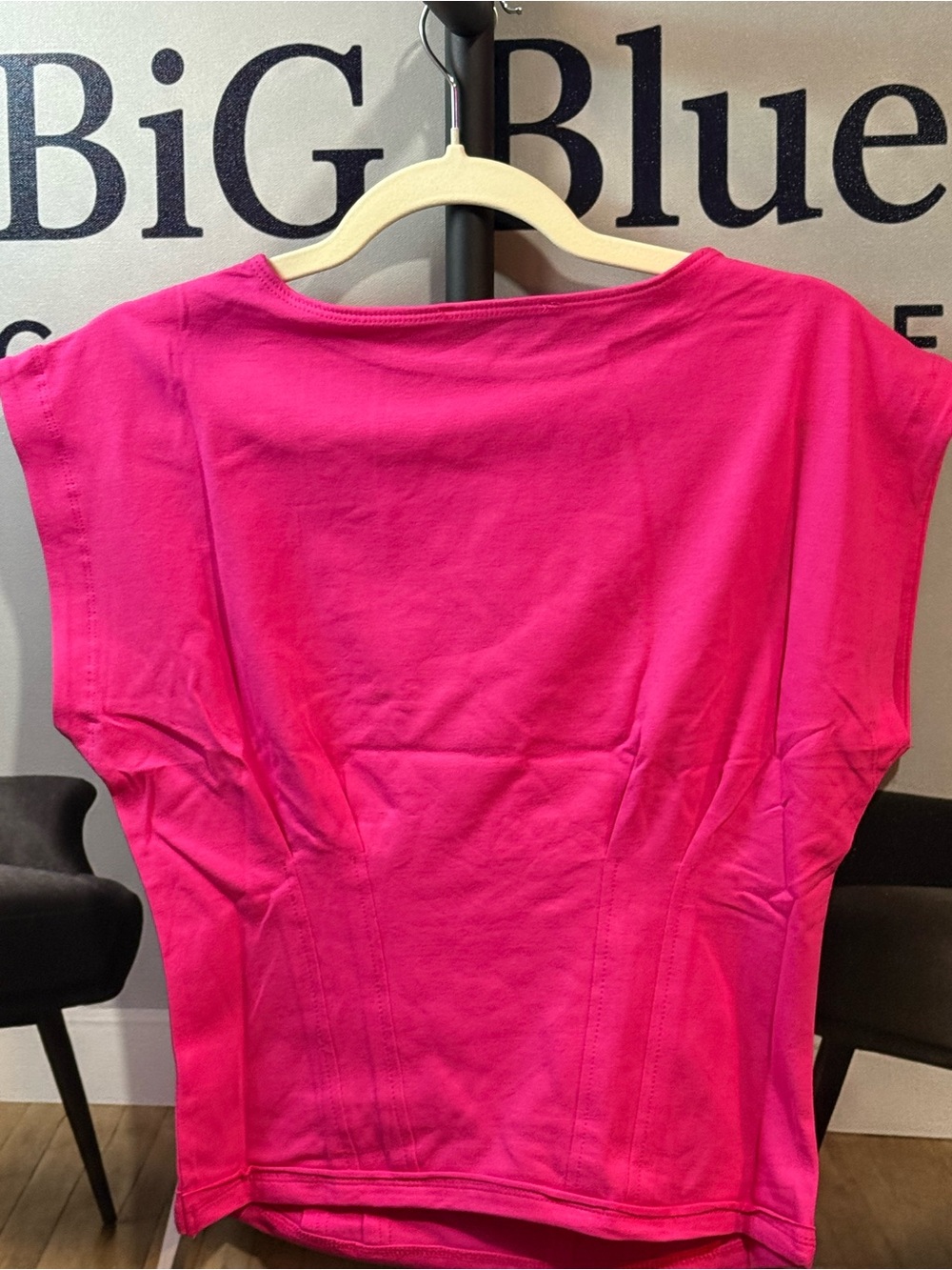 Zenana Outfitters Hot Pink Sleeveless Crewneck Tank - Picture 3 of 3
